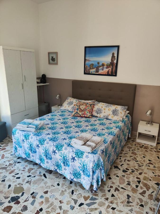 I Mori In Campidoglio Affitta Camere SantʼAgata di Militello Zewnętrze zdjęcie
