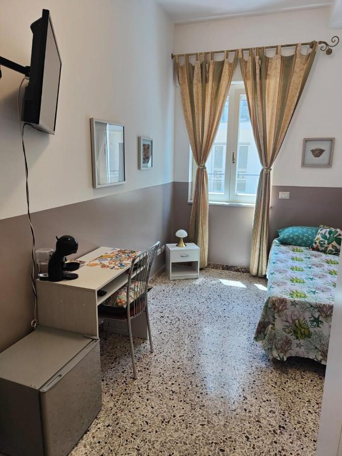 I Mori In Campidoglio Affitta Camere SantʼAgata di Militello Zewnętrze zdjęcie