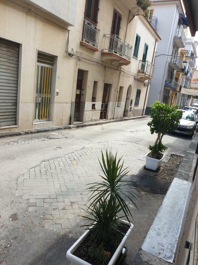 I Mori In Campidoglio Affitta Camere SantʼAgata di Militello Zewnętrze zdjęcie